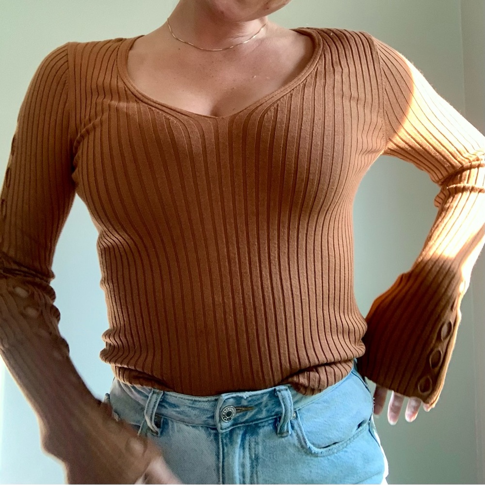 Express chestnut brown long sleeved sweater - Picture 6 of 15